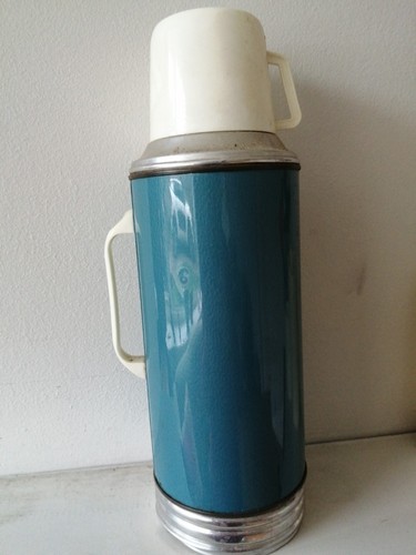 Vintage vacco tea flask and - vintage,