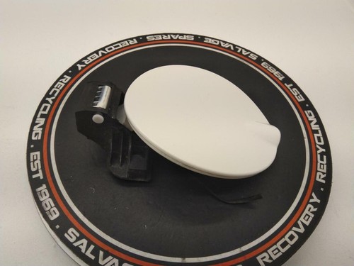 Fiat 500 2015 fuel filler - 500, flap