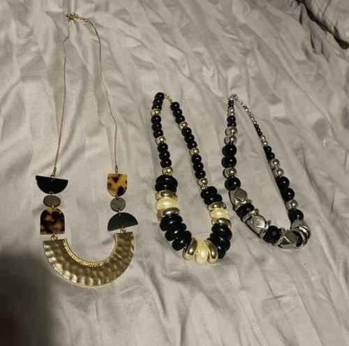 Set chunky necklaces - of, 3
