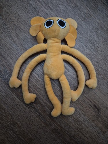 Yellow rainbow friends plush - yellow,