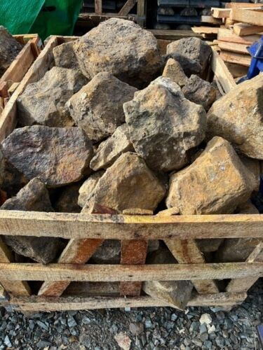 Reclaimed stone building - ,