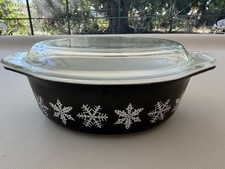 Vintage Pyrex Black Snowflake