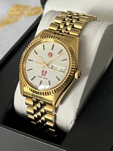Rado purple horse white dial - purple,