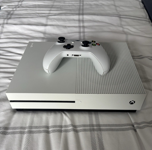Microsoft xbox one white - one, s
