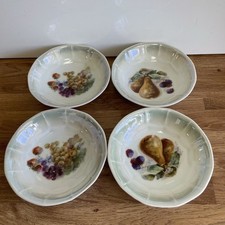 Set Of 4 Shallow Bowls-Victoria China Czechoslovakia 14.5cm Diameter 3.5cm Deep