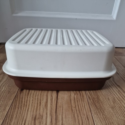 Vintage lrg tupperware 1469 - vintage,