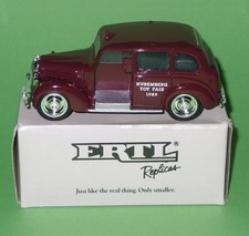 Ertl / 2574MI Austin FX3
