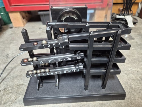 Rolling ball bearing clock - bearing,