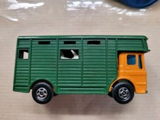 Matchbox Lesney Superfast 17 Leyland Horsebox in orange & green, mint!