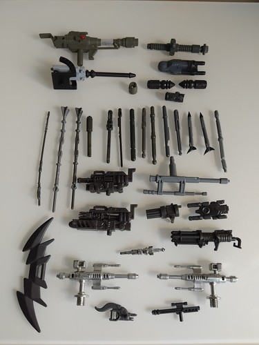Assorted missiles guns - assorted,