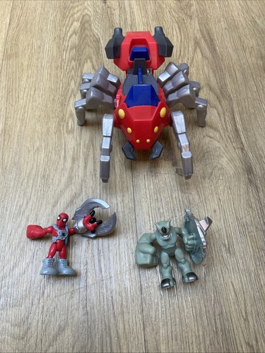 Super hero adventures - super,