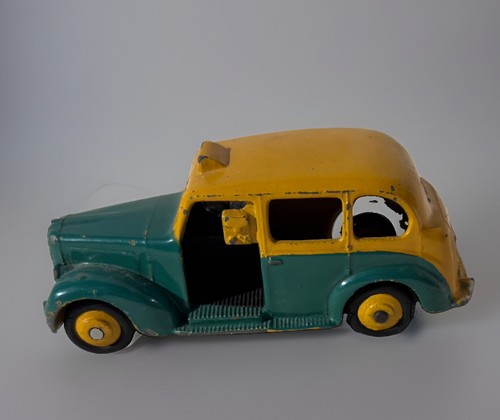 Dinky toys 254 - dinky, austin