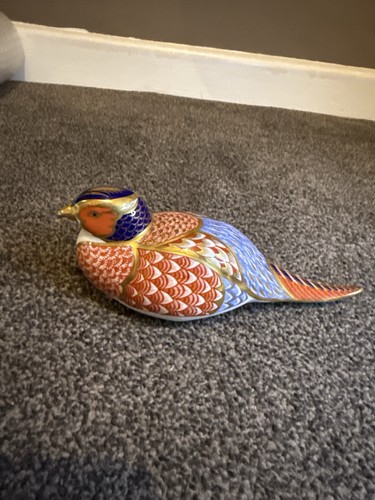 Royal crown derby hand - derby, painted