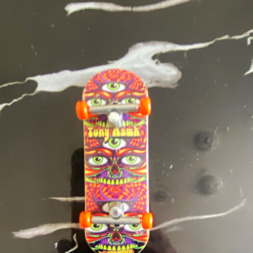 Tony hawk graphic mini - tony,