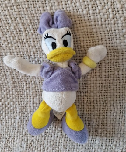 Daisy duck disney - daisy, plush