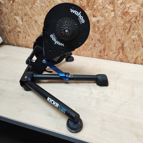 Wahoo kickr indoor bike smart - wahoo,
