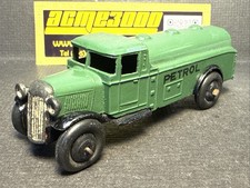 1934-50 Dinky Toys - 25d PETROL TANKER WAGON LORRY - Green - No Box