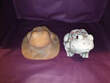 LATEX MOULD OF A FROG GARDEN