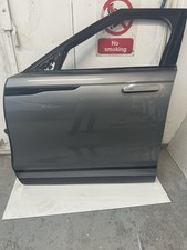 Range Rover Velar Front Left passenger Door L560