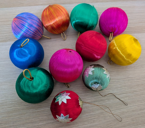 Satin spun silk baubles - 11,