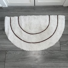 Furn semi Circle bath mat Clay Colour 45 x 80cm