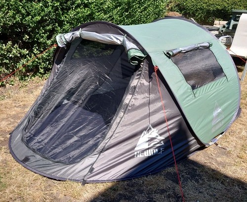 Person pop hewolf tent - hewolf,