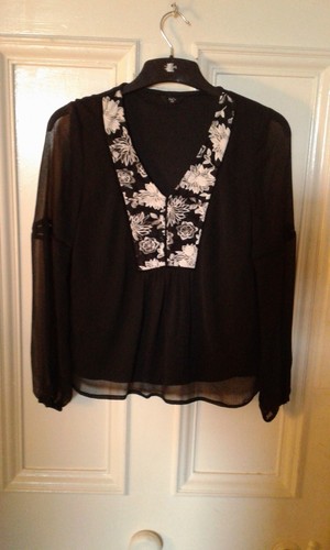 Ladies tops size 8 - m,
