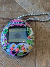 Bandai Tamagotchi Kuchipatchi Comic Book Gen 1 Original Virtual Reality Pet