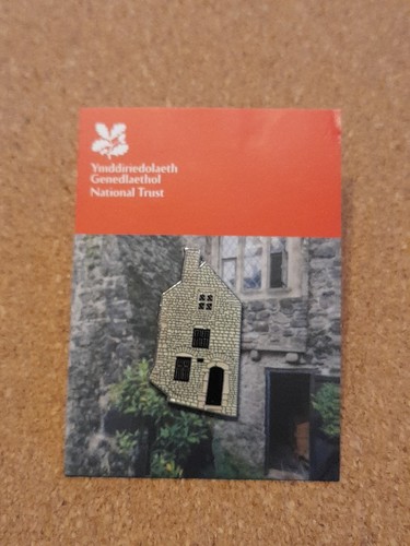 National trust tudor - national,