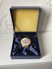 Vintage Border Fine Art Pill