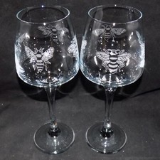 Engraved 'HONEY BEE' Wine