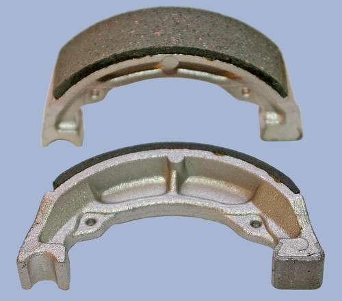 Rear brake shoes - fit, suzuki