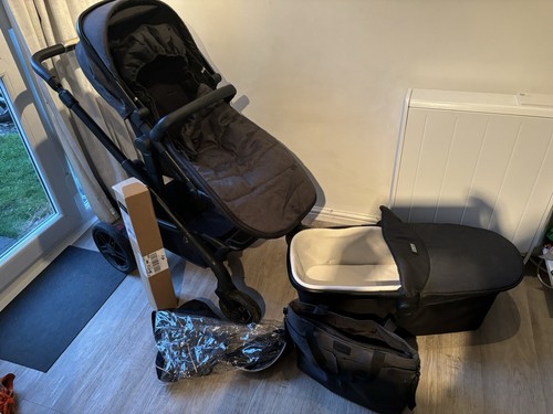 Silver cross coast pram - cross,