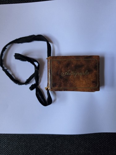 Small autograph book worcester - small,
