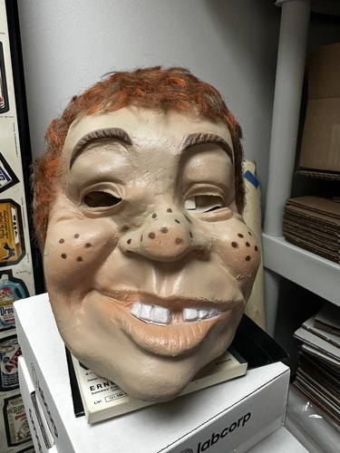 Alfred neuman mask - alfred, rare