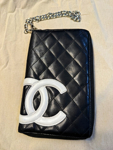 Chanel quilted leather - quilted,