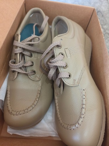 Drew shoes for women size - , 8