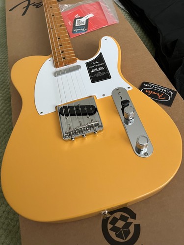 Fender vintera iii late - iii,