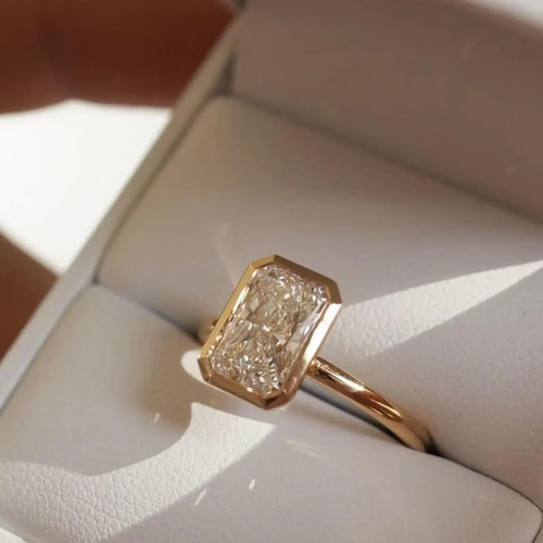 Carat radiant diamond - carat,