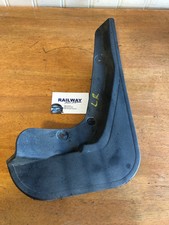 OEM BMW 2011 1 SERIES F20 118i REAR LEFT MUD FLAP 2211825 B346 *409