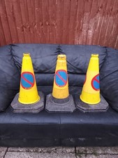 ROAD TRAFFIC CONES X3