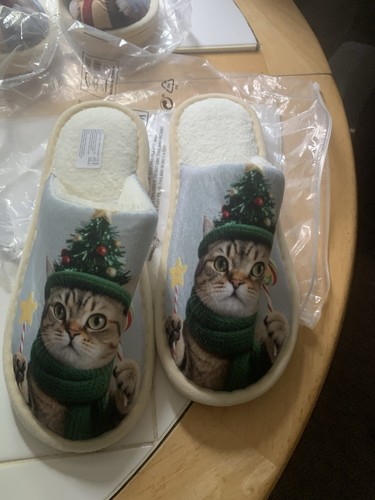 New ladies christmas cat - ladies,