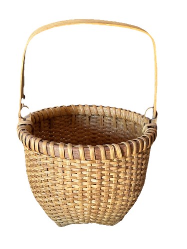 Vintage round nantucket basket - nantucket,