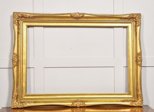 Fine giltwood picture frame - fine,