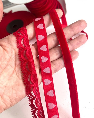 Red lace - pcs, cm