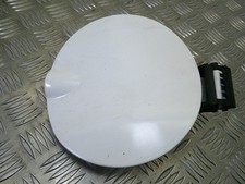 FORD KA EDGE FUEL FLAP WHITE
