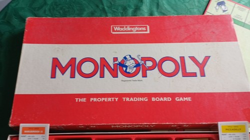 Vintage 1980 monopoly - vintage,