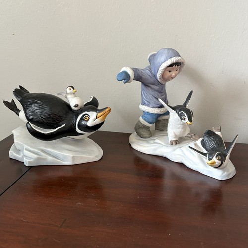 Franklin mint porcelain - mint, 2