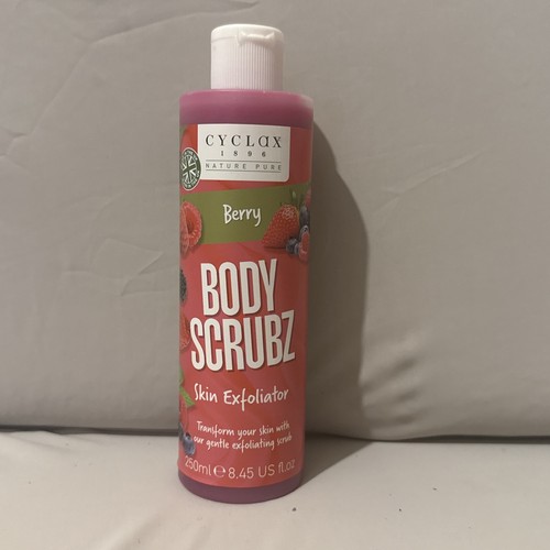 Cyclax berry body - body, scrubz