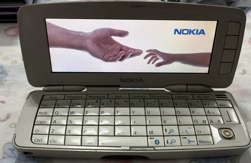 Nokia 9300 communicator - nokia,